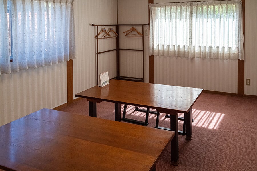 ②洋室控室(応接間)