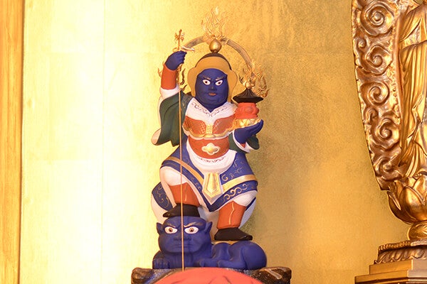 本堂内 中央 多門天王