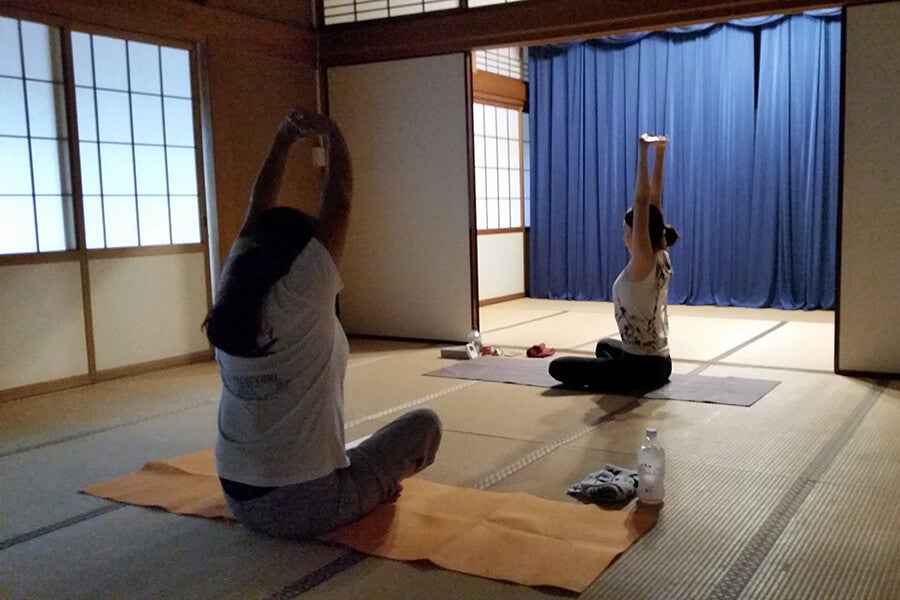 公式 ヨガ教室のご案内 本光寺